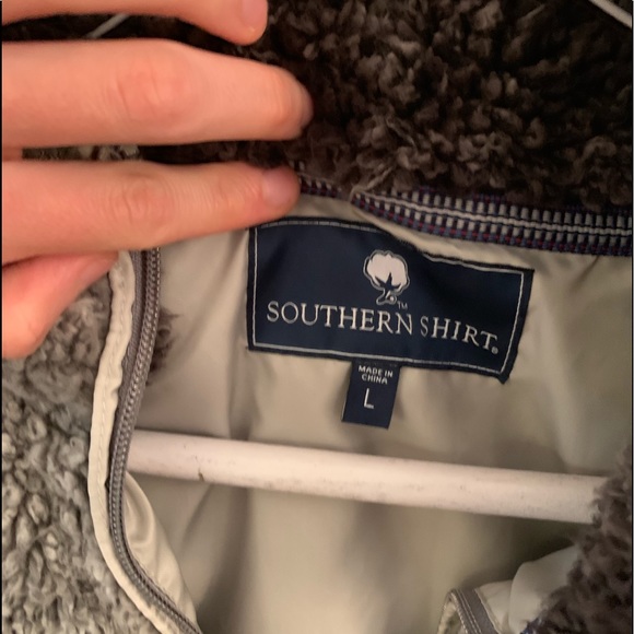 Southern shirt company medium gray vest - Picture 2 of 4